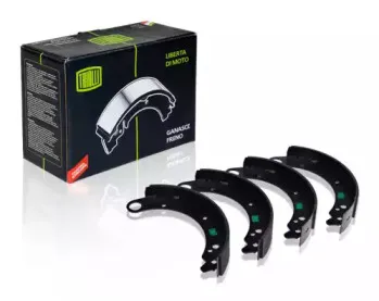 GF 235  Комплект тормозных колодок